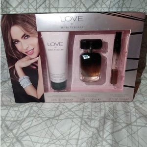 Love By Sofia Vergara 3 Piece Gift